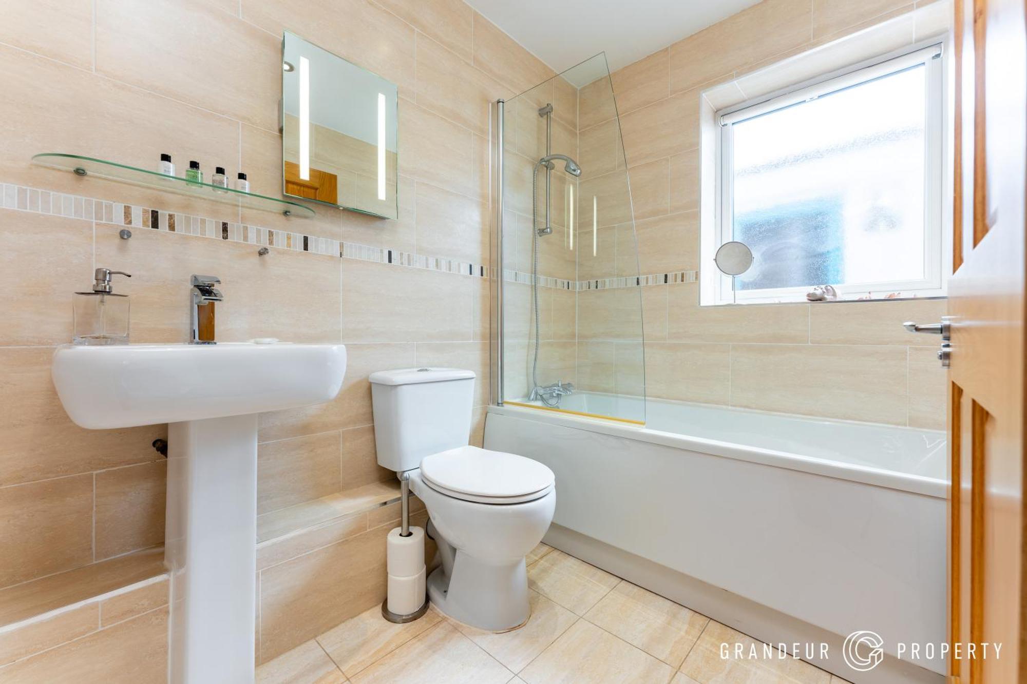 Bracken Bliss By Grandeur Property Ferndown Exterior photo
